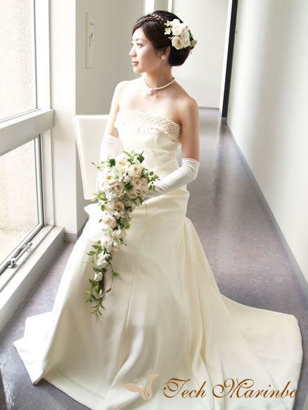 美しいパール編み込みのウエディングドレス ウエディングドレス ウエディングドレス工房てくまりんぼの花嫁通信