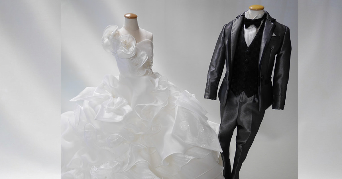 ウェディングドレスリメイク ミニチュアドレスとタキシード（1/4サイズ）
